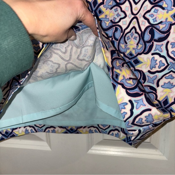 Talbots Roxbury Medallion Canvas A-Line Side Zip Skirt - Size 6 - Picture 3 of 5